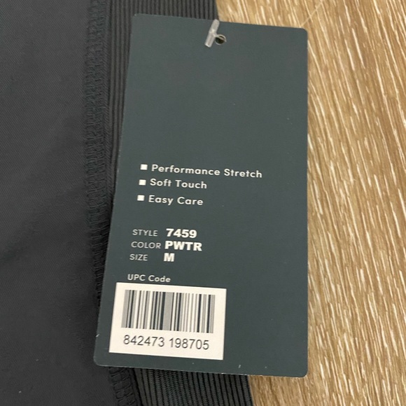 Med Couture Touch Scrub Top in Pewter (size M) - Picture 5 of 7